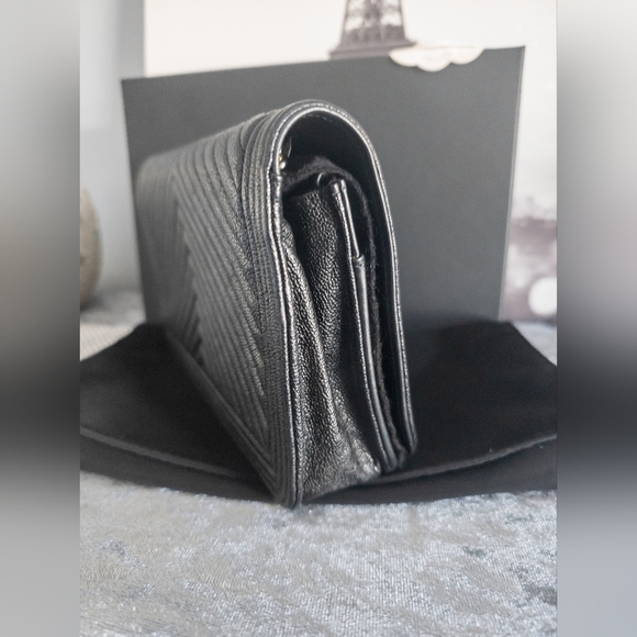 Chanel Caviar Chevron Boy Wallet On Chain- Gold Tone- Black- Full Inclusion - Picture 5 of 17
